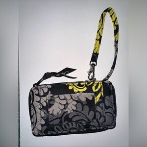 VERA BRADLEY All In One Zip Around Wristlet ID Wallet Baroque Retired Pattern